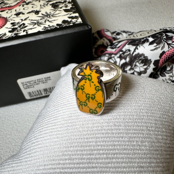 NWOT authentic Gucci Sterling Silver Enamel GucciGhost Pineapple GG Ring us6 - Picture 4 of 16
